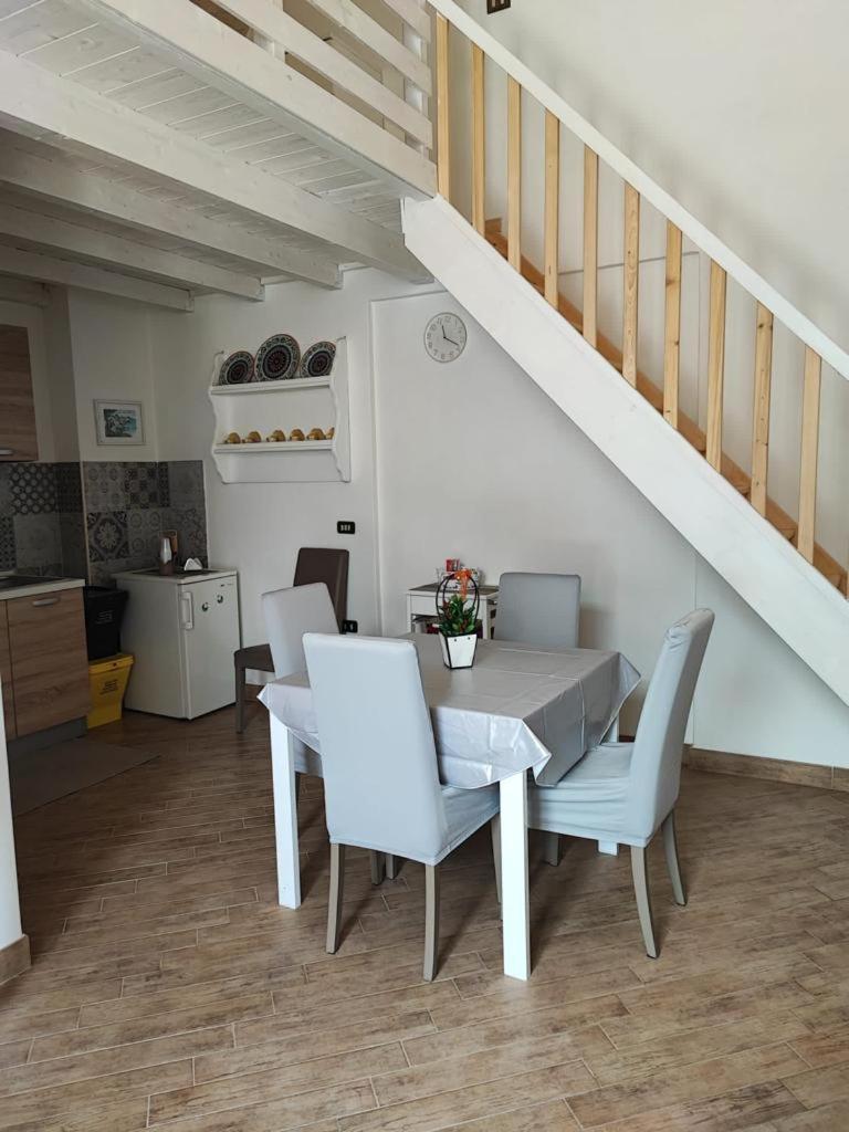 Greta Viola House Apartment Squinzano Ngoại thất bức ảnh